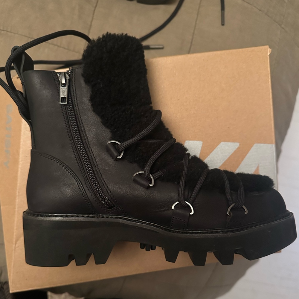 UGG x KITH Combat Snow Boot - RARE - Picture 12 of 15
